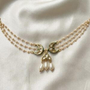 Minimal Crescent Moon Choker